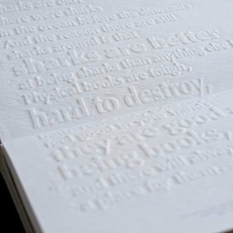 „Buch³“ Bücher sind Volumen im Raum